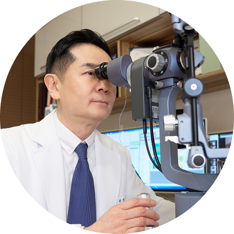 각막, 수정체, 망막 눈의 전 부위 꼼꼼하게 검사